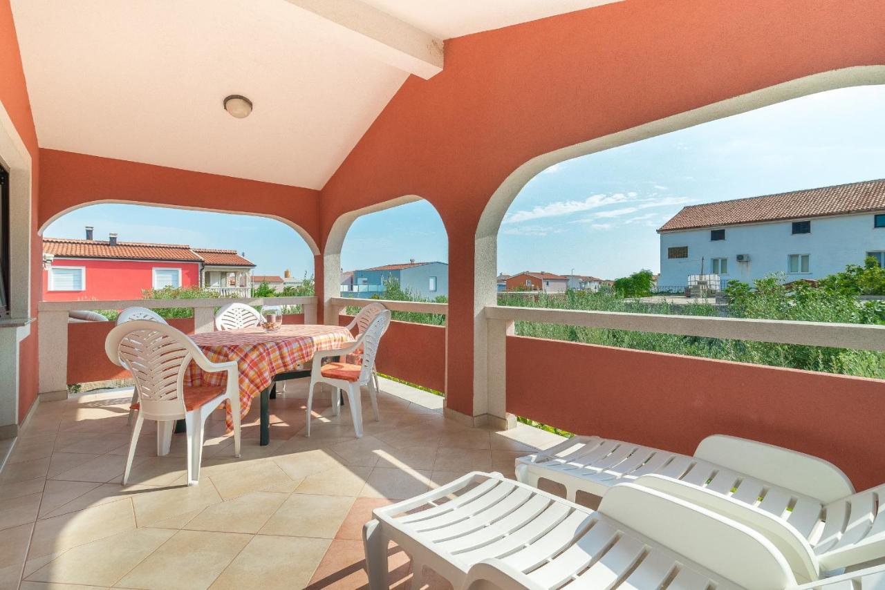 Apartments Puskaric Vir Exterior foto